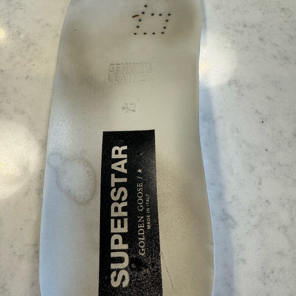 Golden Goose Superstar Classic - Men's Size 42 - Picture 6 of 12